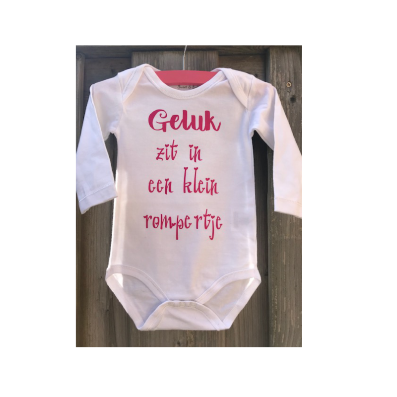 rompertje geluk zit in een klein romertje roze